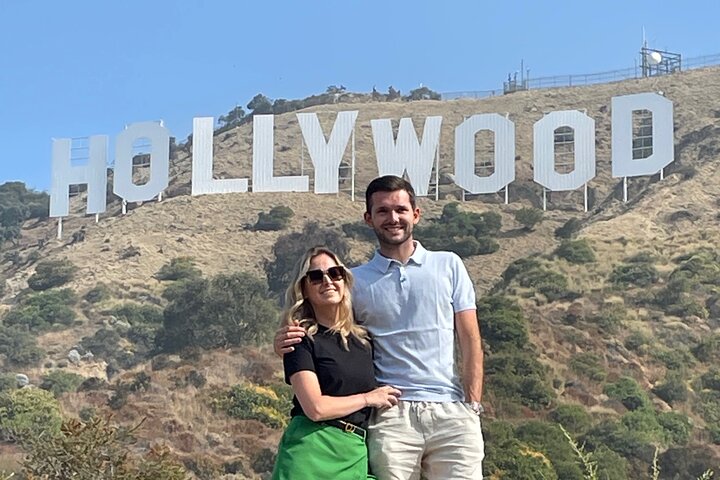 Private Hollywood Sign Hiking Tour with Select Hotel Pickup