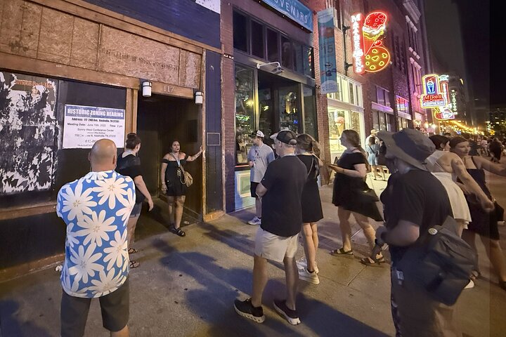 Haunted Nashville Boos and Booze Ghost Walking Tour