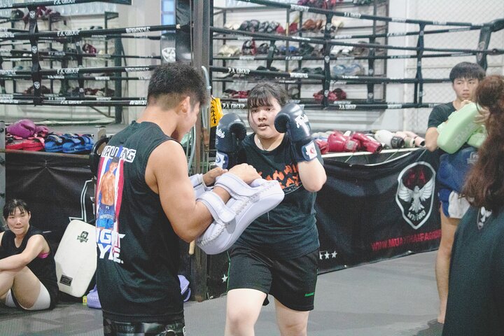 Bangkok Muay Thai Class for Fun Fitness and Confidence Boost