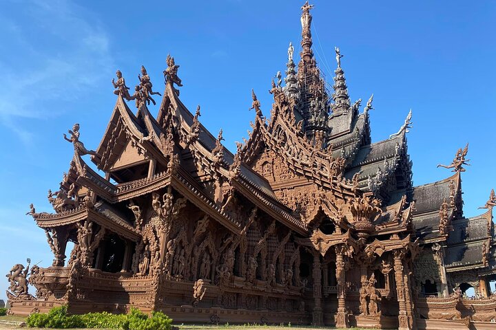Private Pattaya City Tour with Sanctuary of Truth from Bangkok