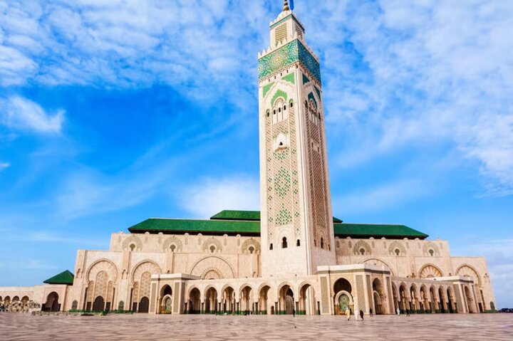 Private Casablanca Layover Tour with Round Trip Airport Transfers