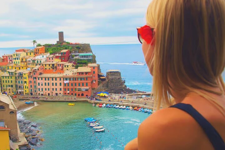 Cinque Terre Full-Day Tour from Milan: Riomaggiore, Manarola &…