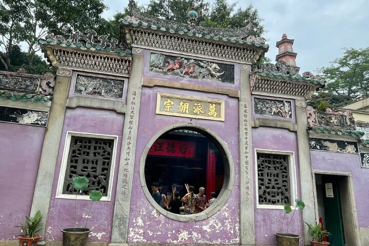 Macao Private Tour: Comfort & Culture with Daily Chauffeur