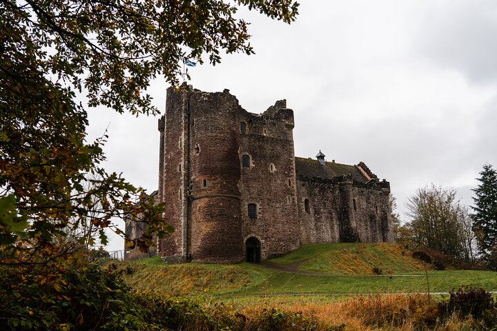 4-Day Outlander Trail Tour from Edinburgh Including Admissions