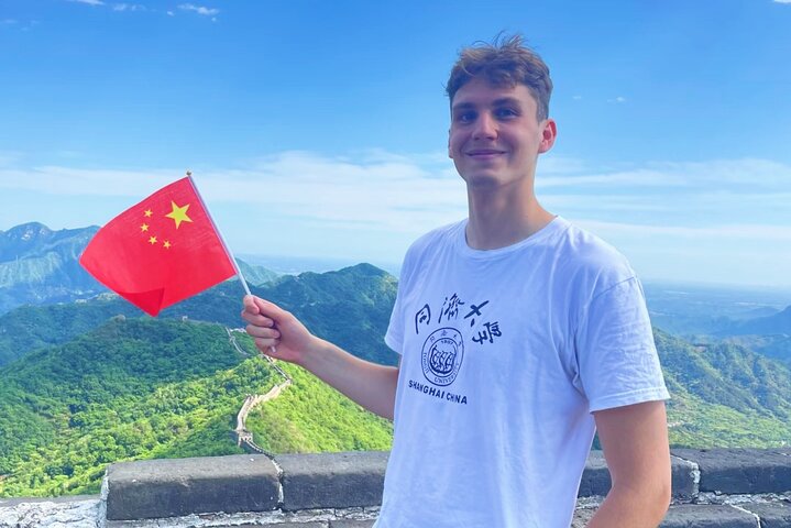 BusDa-Private Sightseeing Mutianyu Great Wall Half-day Tours