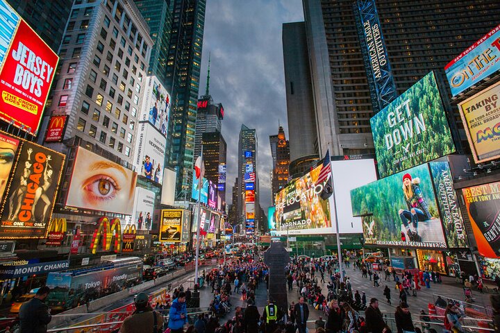 Exclusive New York City Tour: Small Group w/FREE LIBERTY CRUISE