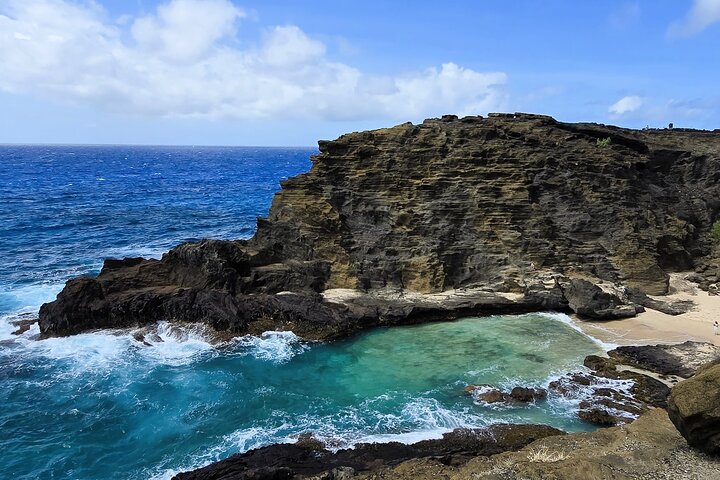 Private Oahu Custom Tour by Sprinter Van | Up to 10 Guests