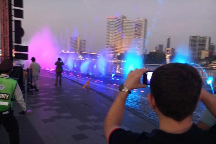 Bangkok Private Walking Tour with a Local