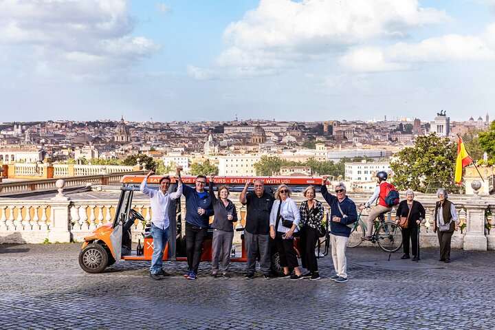 VIP Rome Golf Cart Food Tour with Eating Europe