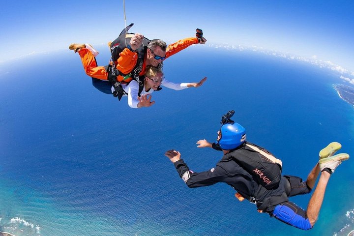 Alanya Tandem Skydiving Over the Mediterranean Sea