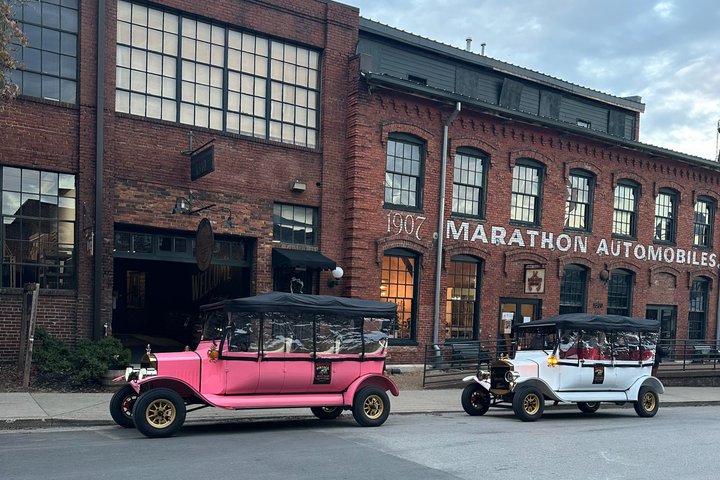 Model-T Golf Cart Distillery and Brewery Tour in Nashville