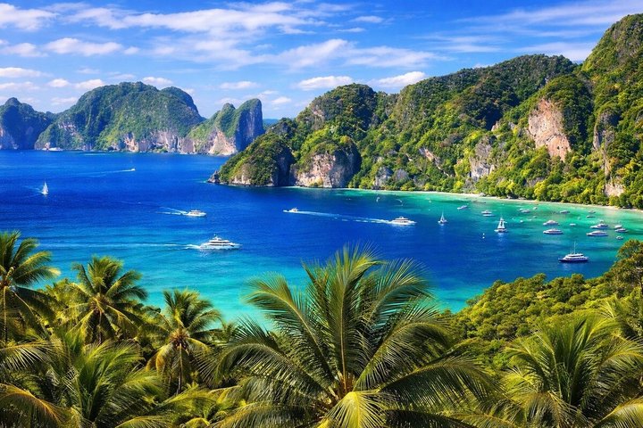 Private Phi Phi and Khai Islands Snorkeling Tour by Speedboat