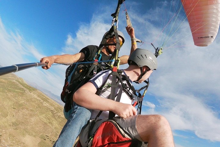Half-Day Paragliding in Marrakech and Atlas Mountains