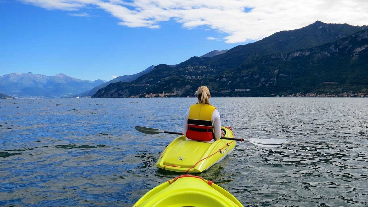 Small Group Lake Como Kayaking Tour