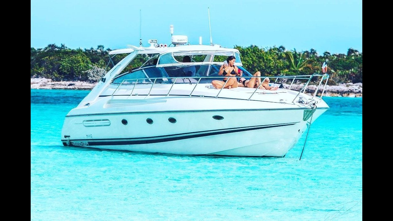 Private Yacht Charter Rose Island & Turtle Island - ALL INCLUSIVE (YC)
