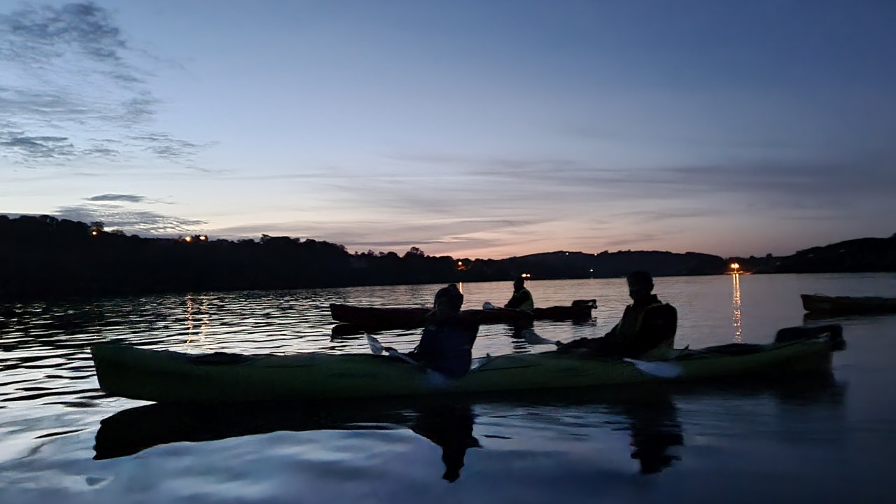 Family Night Kayaking Tour - Castlehaven Bay