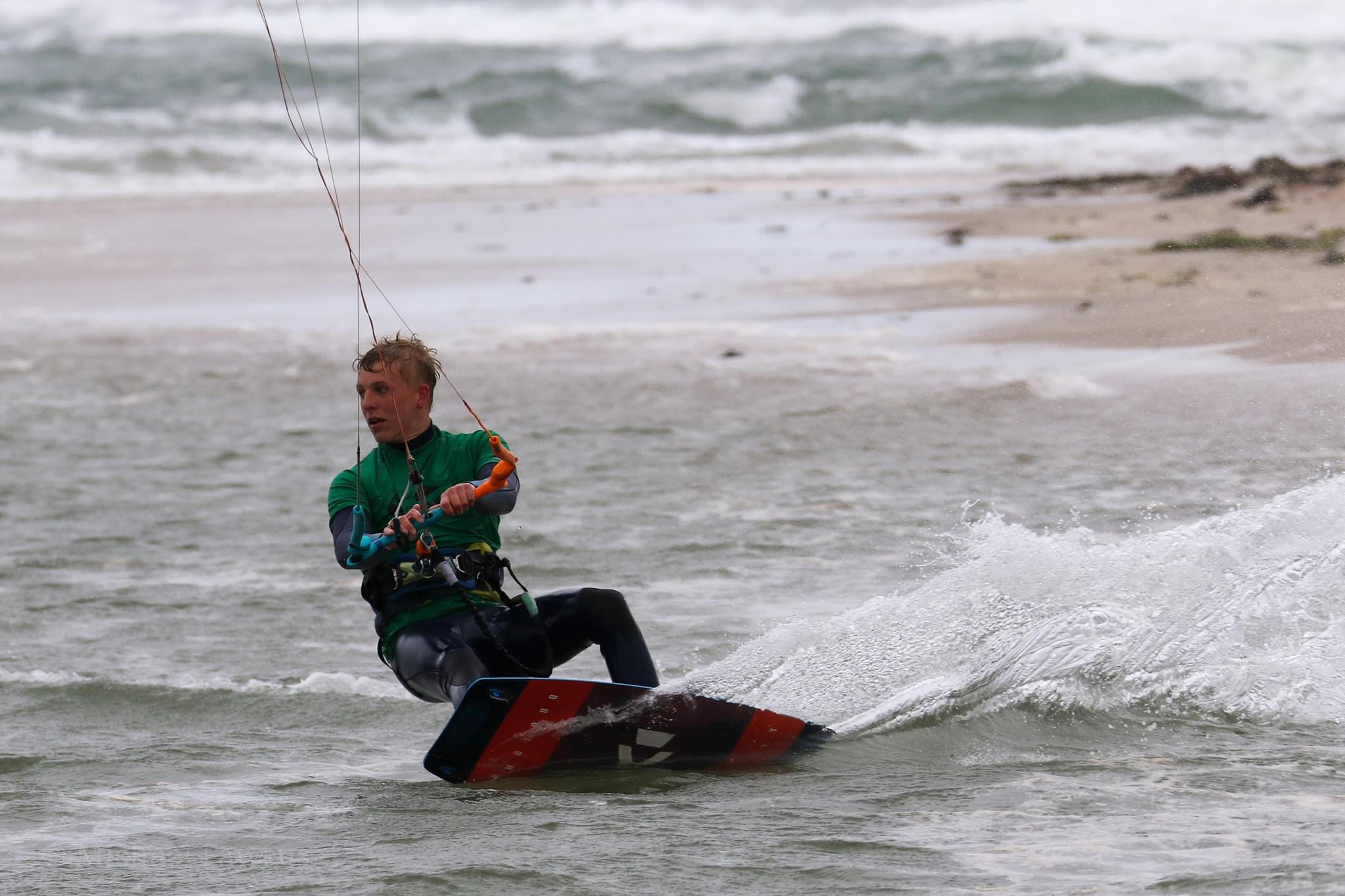 Kitesurfing 1 to 1 session
