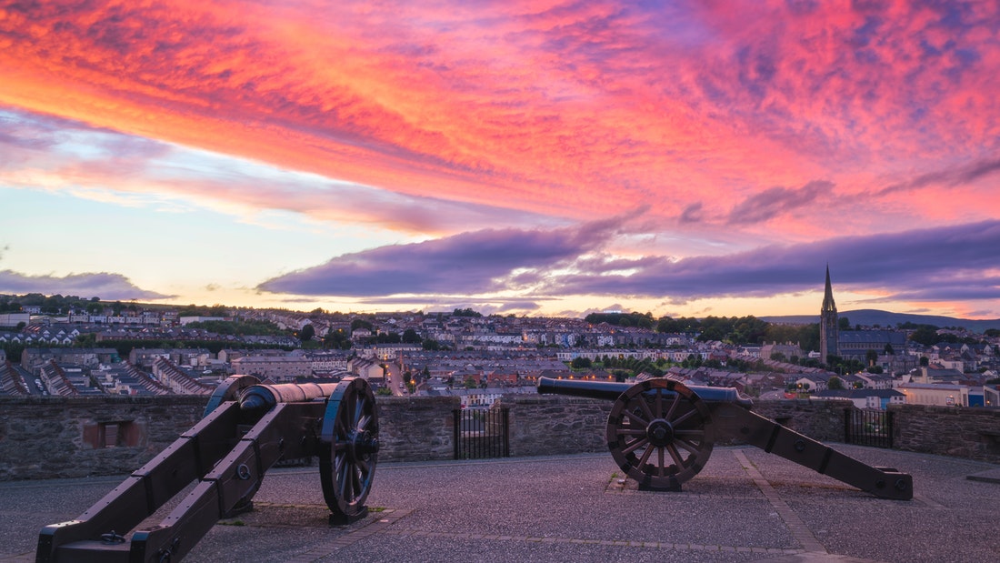 Award winning private City tour of Derry