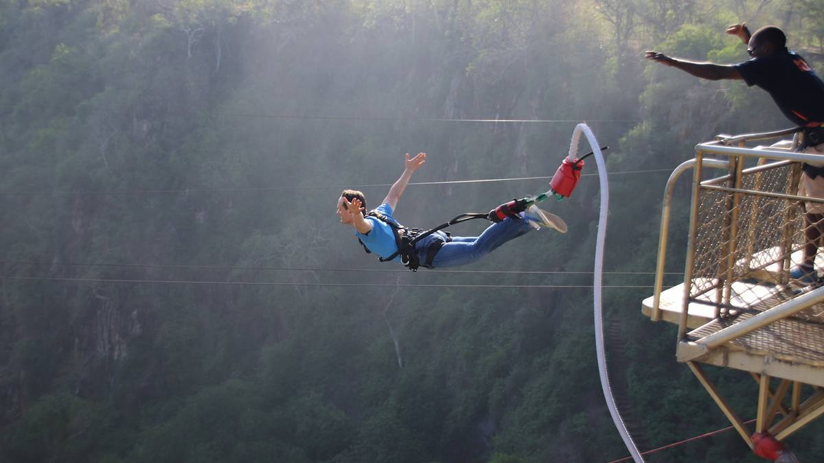 Bungee Jumping
